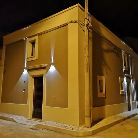 Дом отдыха Mini House Civico 15